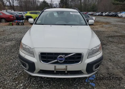 2013 Volvo Xc70 3.2 z USA, uszkodzony, nr VIN YV4940BL7D1146198
